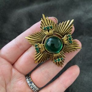 VINTAGE Benedikt Ny Brooch